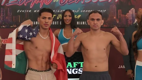 Vargas and Zaragoza at weigh in