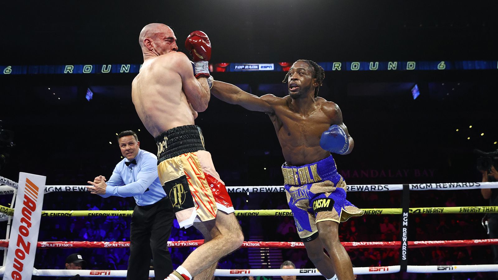 Keyshawn Davis engages Jose Pedraza